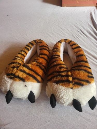 Hausschuhe tiger tatze - hausschuhe,